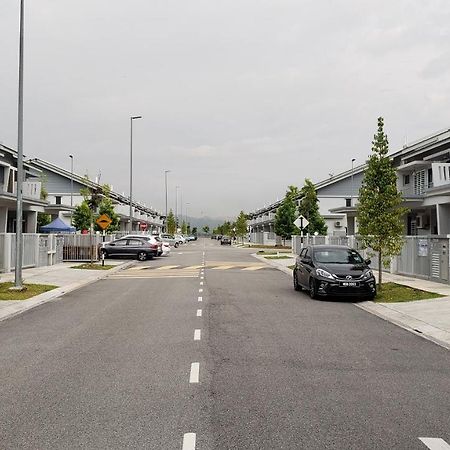 קואלה לומפור Sr Home-Stay @ Klia מראה חיצוני תמונה