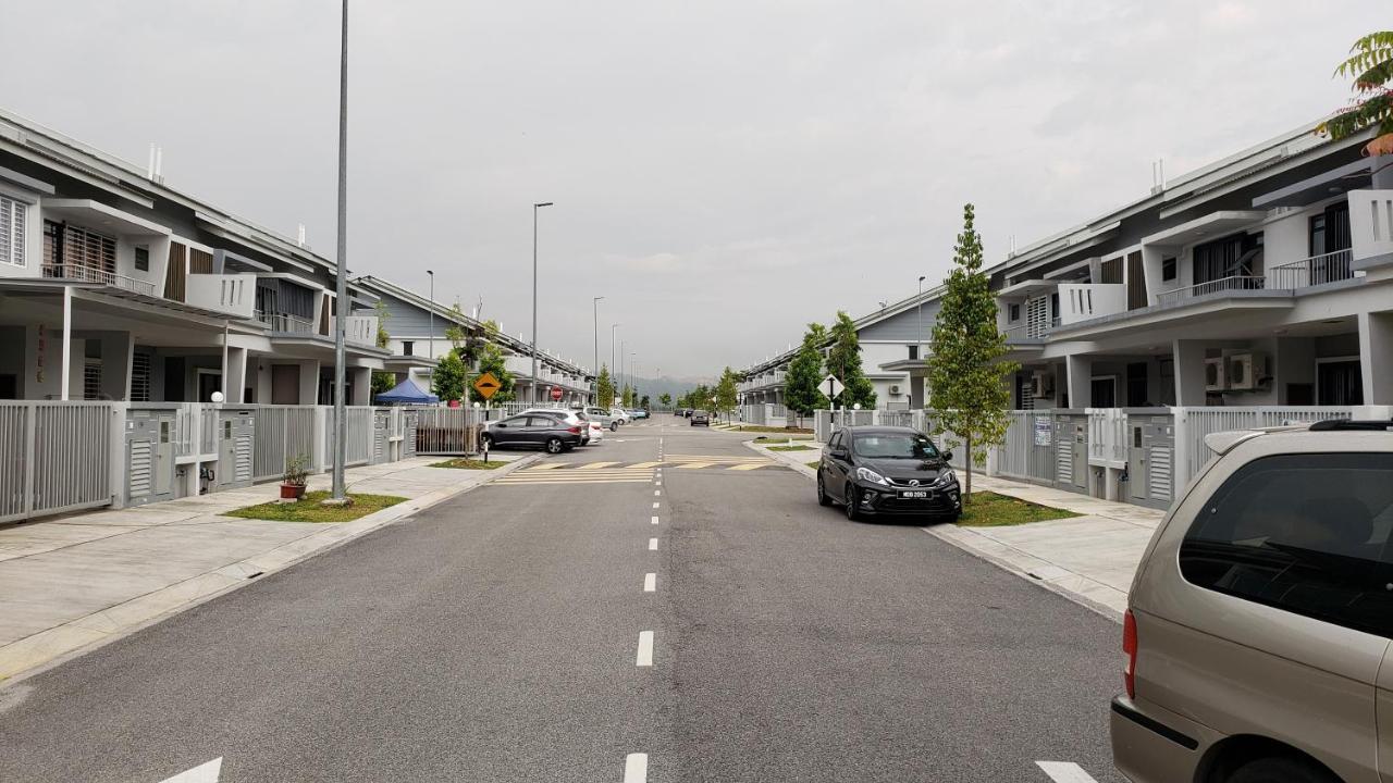 קואלה לומפור Sr Home-Stay @ Klia מראה חיצוני תמונה